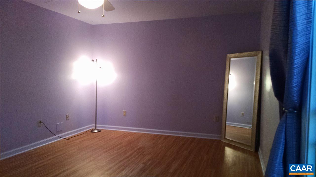 699 Carnation Road Ruckersville, VA 22968 - Photo 13 of 40 an empty room with closet area