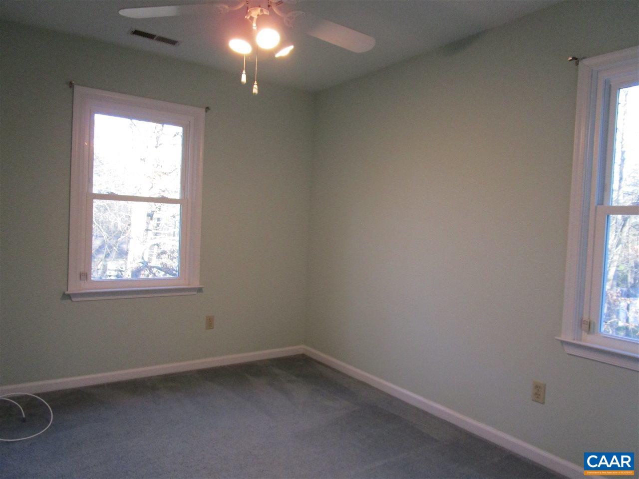 699 Carnation Road Ruckersville, VA 22968 - Photo 23 of 40 an empty room with a window