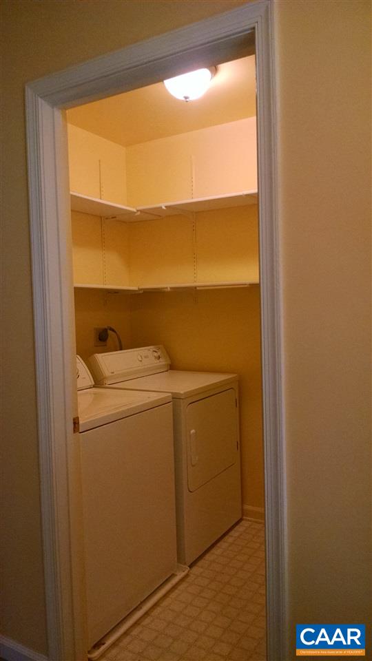 699 Carnation Road Ruckersville, VA 22968 - Photo 30 of 40 a utility room with dryer and washer