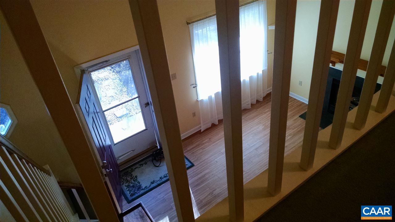699 Carnation Road Ruckersville, VA 22968 - Photo 31 of 40 a view of an entryway