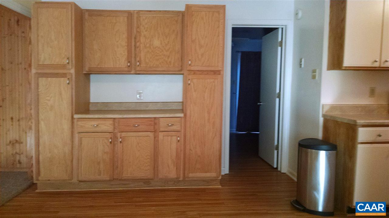 699 Carnation Road Ruckersville, VA 22968 - Photo 9 of 40 a view of cabinets with wooden floor
