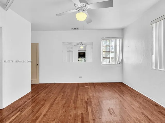 $5,000 | 2443 Meridian Avenue, Miami Beach, FL 33140