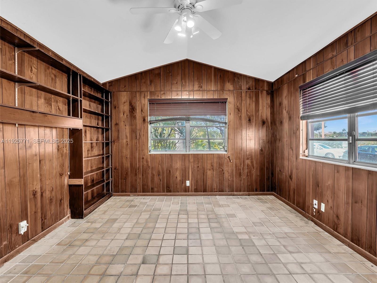 2443 Meridian Avenue Miami Beach, FL 33140 - Photo 34 of 46