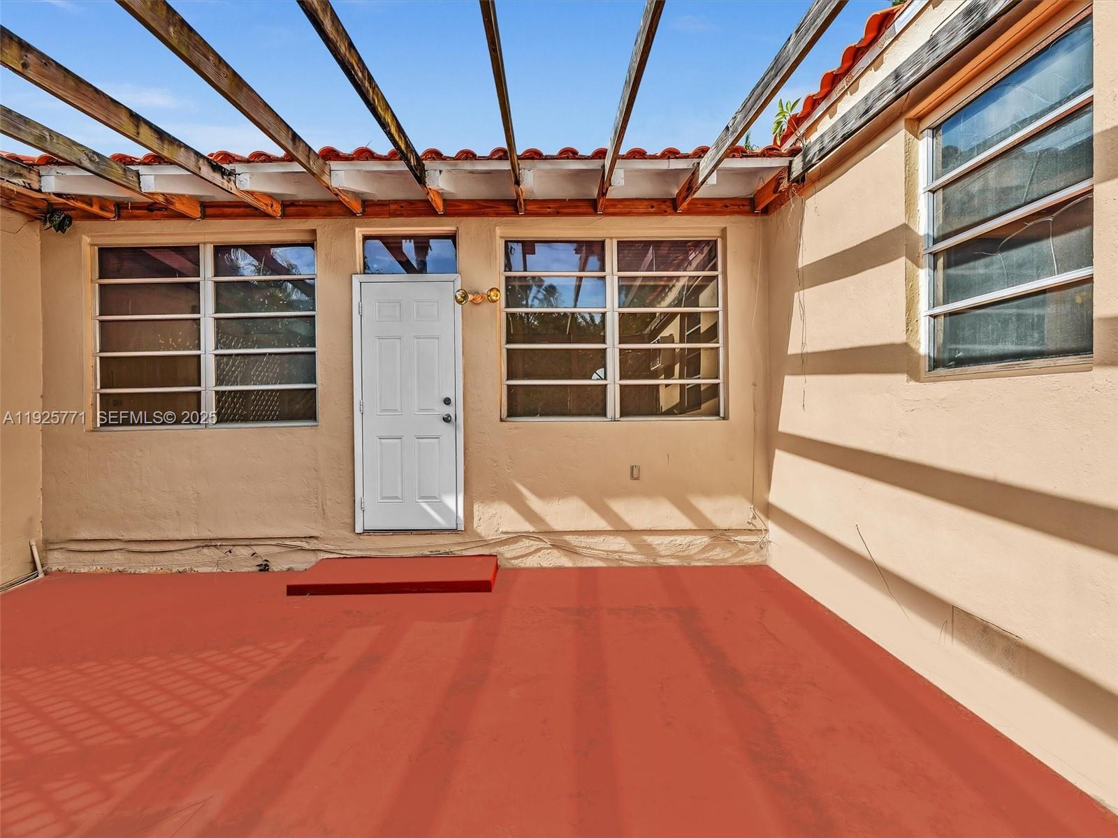 2443 Meridian Avenue Miami Beach, FL 33140 - Photo 40 of 46