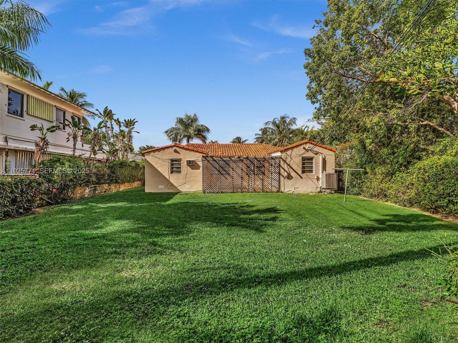 2443 Meridian Avenue Miami Beach, FL 33140 - Photo 42 of 46