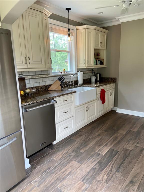 3501 West Run Road Homestead, PA 15120 - Photo 8 of 24 Gallery Image 8