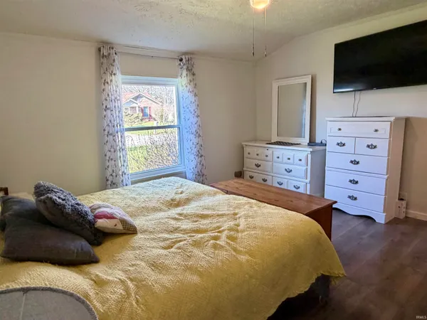 $147,649 | 2217 West Willow Lane, Peru, IN 46970