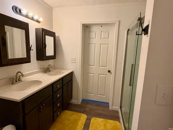 $147,649 | 2217 West Willow Lane, Peru, IN 46970