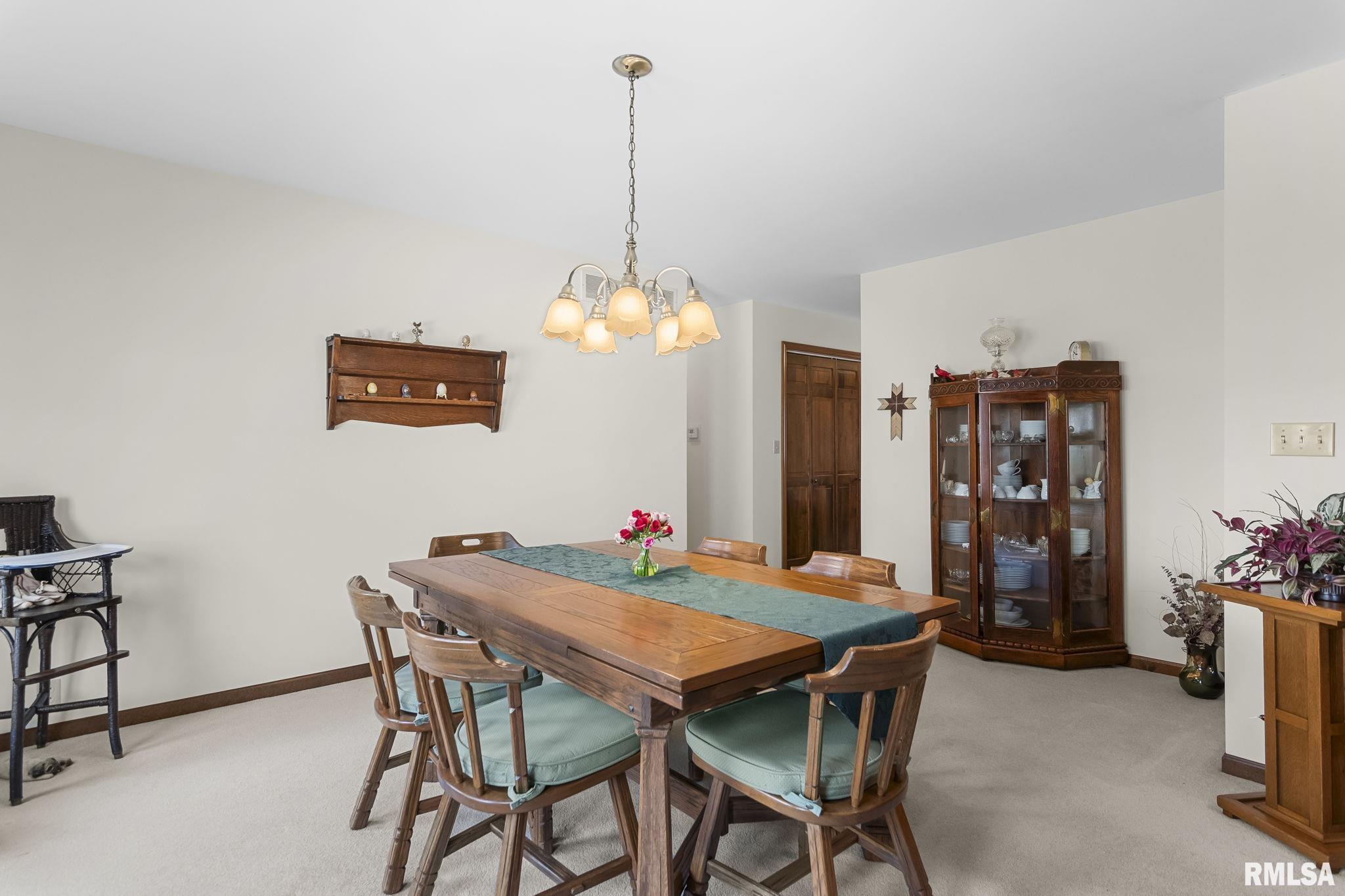 3613 Briana Drive Springfield, IL 62711 - Photo 6 of 42
