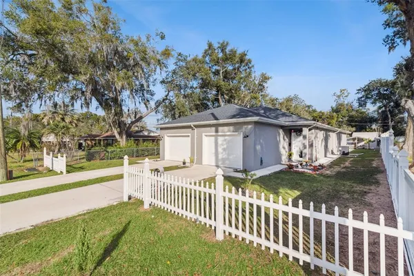 $525,000 | 1021 Titcomb Street, Eustis, FL 32726