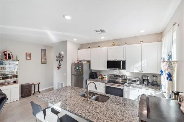 $525,000 | 1021 Titcomb Street, Eustis, FL 32726