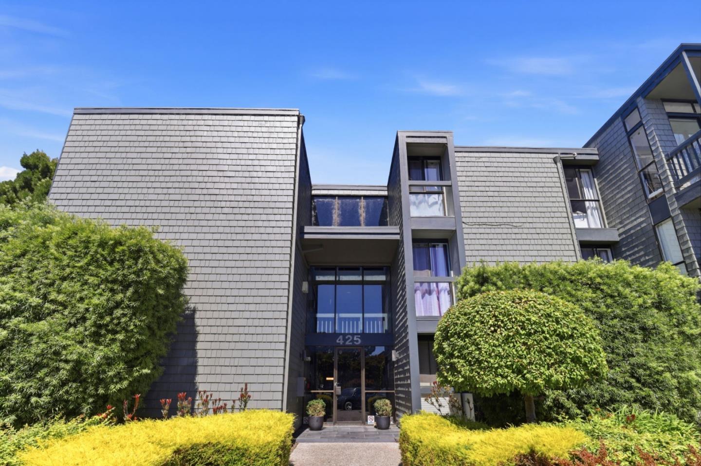 425 Anchor Road, Unit 209 San Mateo, CA 94404 - Photo 32 of 48