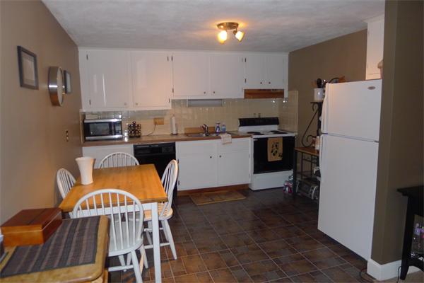 7 Walker Road, Unit 6 North Andover, MA 01845 - Photo 1 of 12