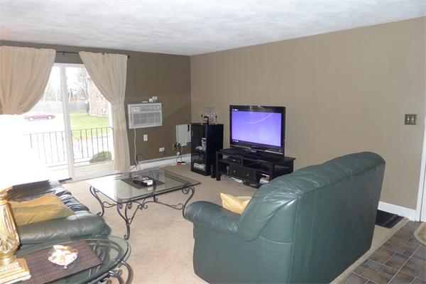 7 Walker Road, Unit 6 North Andover, MA 01845 - Photo 3 of 12