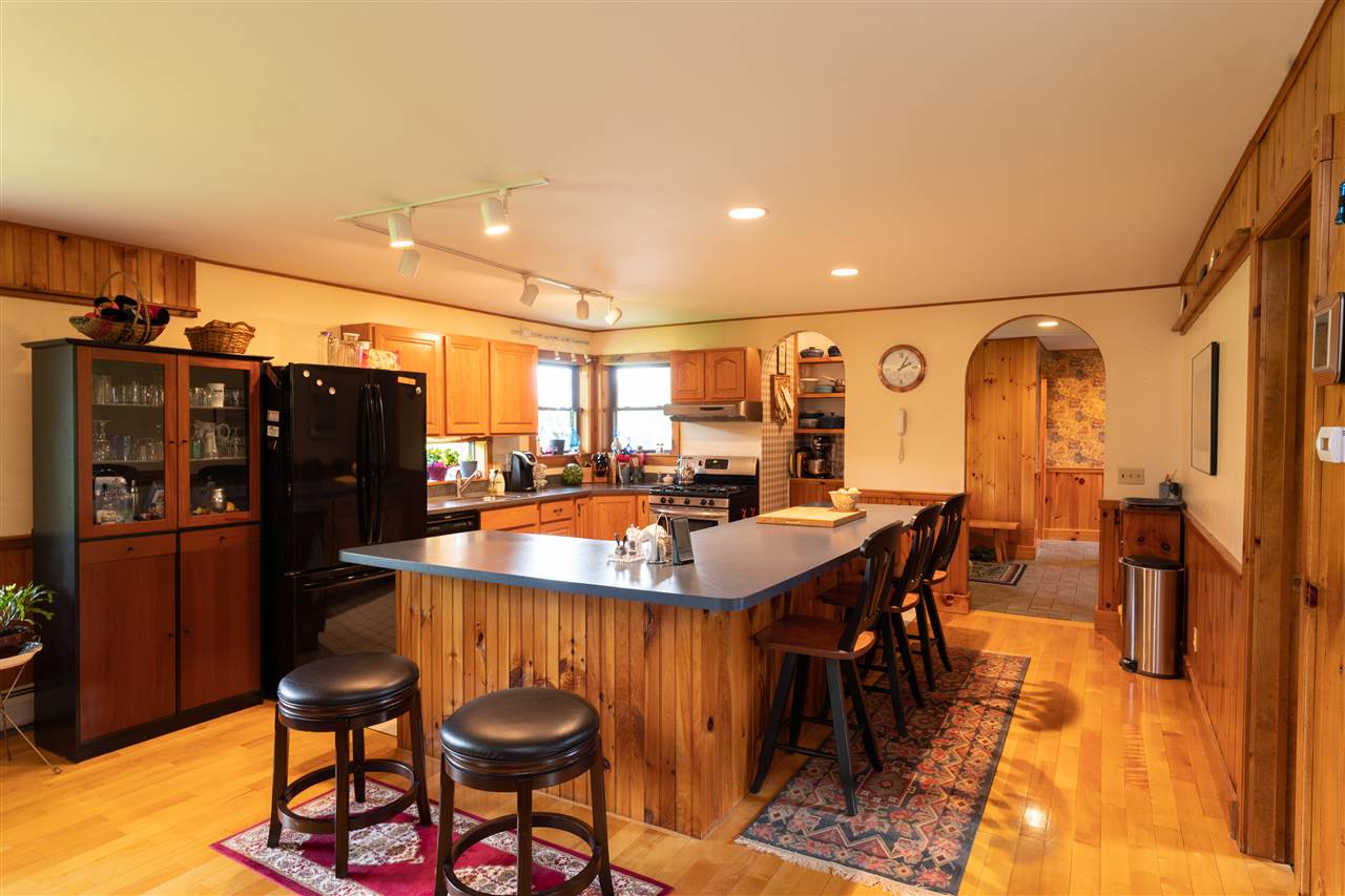 395 Macmiller Road, Unit 3 Morristown, VT 05661 - Photo 5 of 22