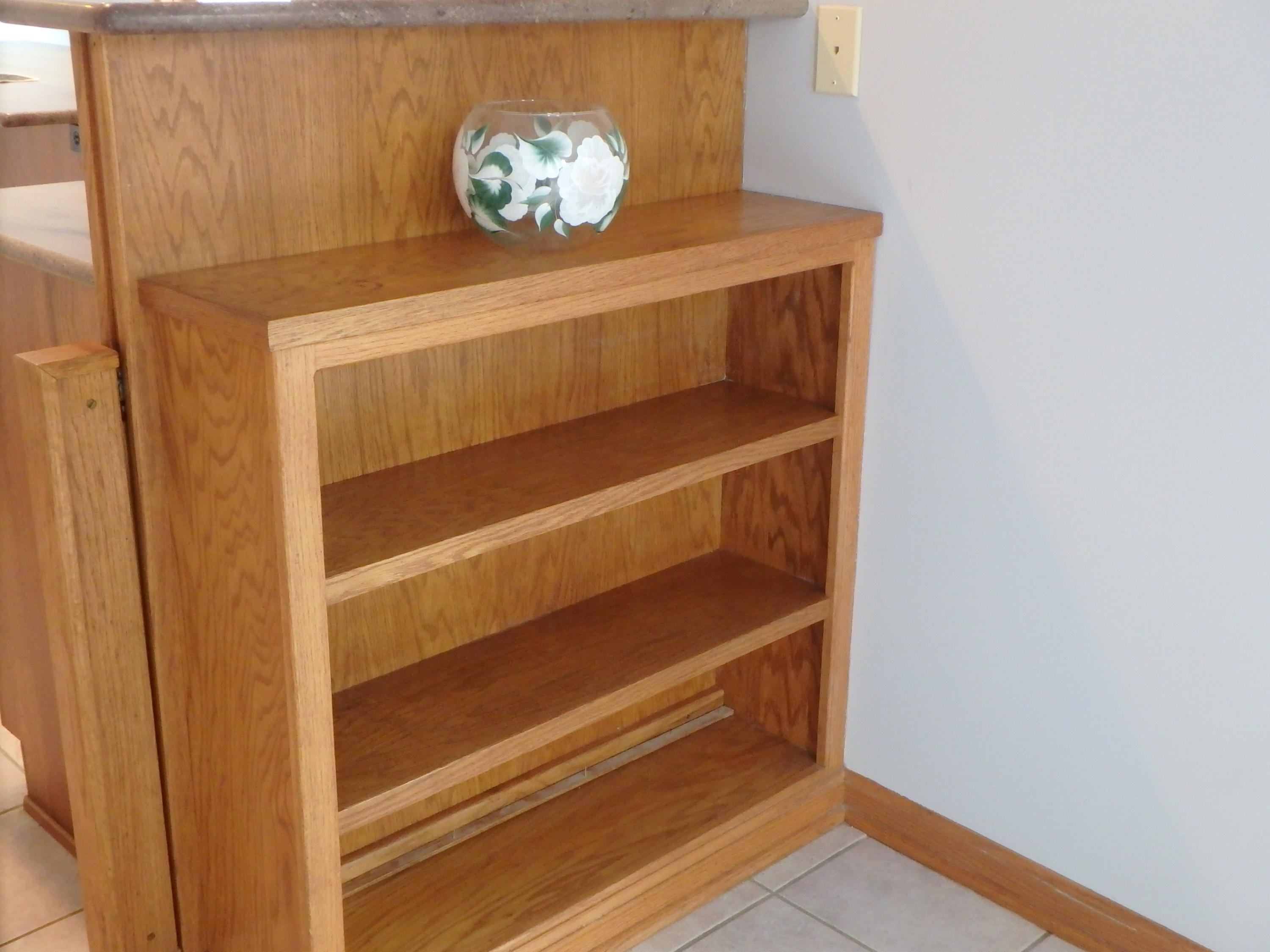 2565 Narrow Lake Road Charlotte, MI 48813 - Photo 23 of 63 built in bookself GR