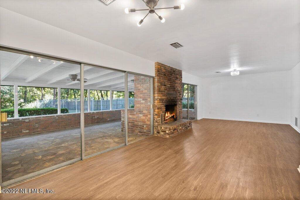 2801 Parental Home Road Jacksonville, FL 32216 - Photo 19 of 33 2801 Parental Home (27).jpg-SMALL