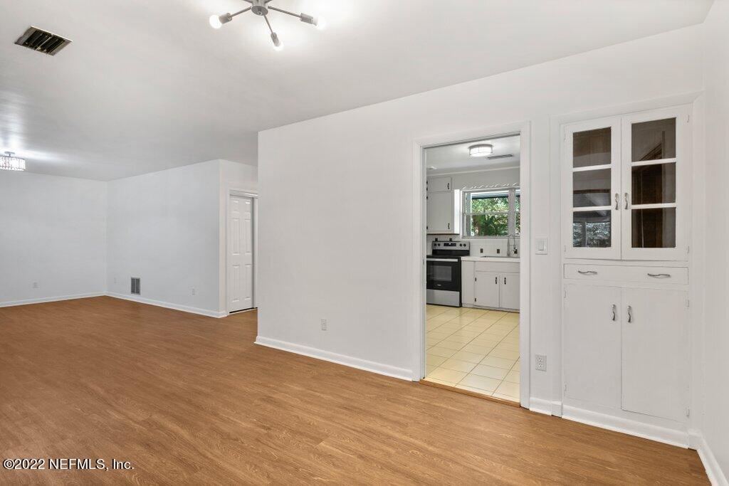 2801 Parental Home Road Jacksonville, FL 32216 - Photo 20 of 33 2801 Parental Home (28).jpg-SMALL