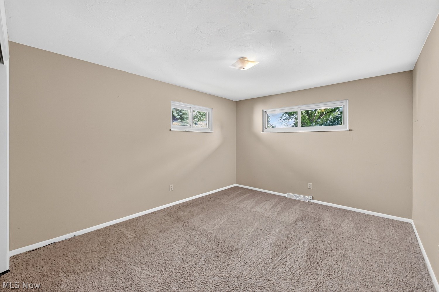 16116 Shurmer Road Strongsville, OH 44136 - Photo 18 of 33 Gallery Image 18