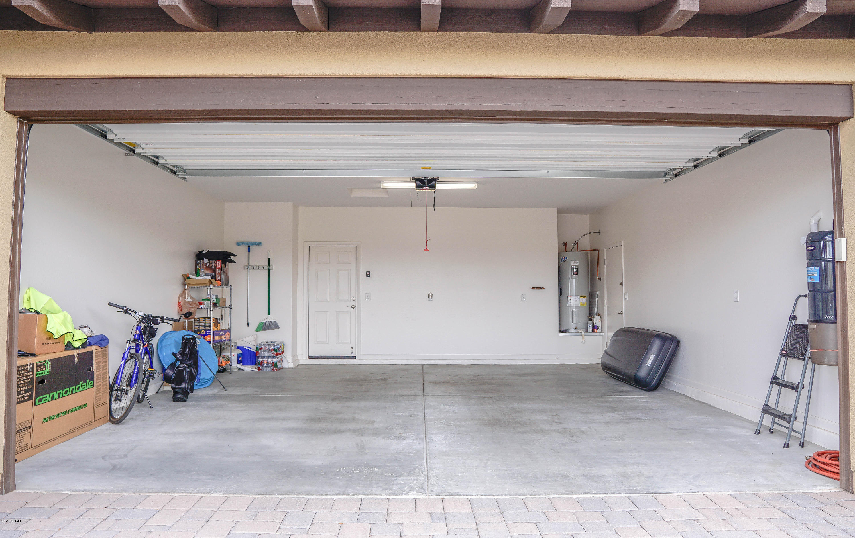 3365 Rising Sun Ridge Wickenburg, AZ 85390 - Photo 23 of 23 garage 2