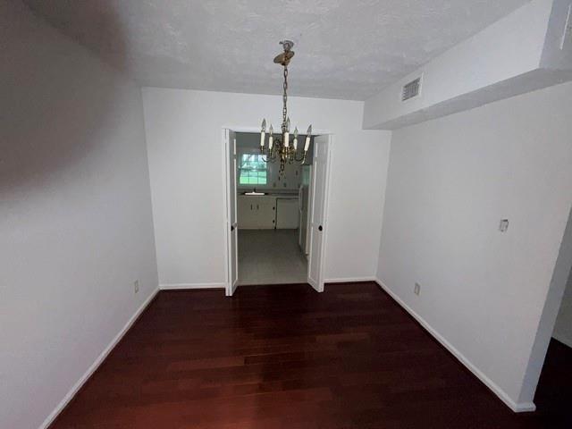 6700 Roswell Road, Unit 33E Sandy Springs, GA 30328 - Photo 4 of 22 Gallery Image 4