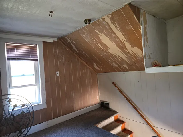 a view of an entryway