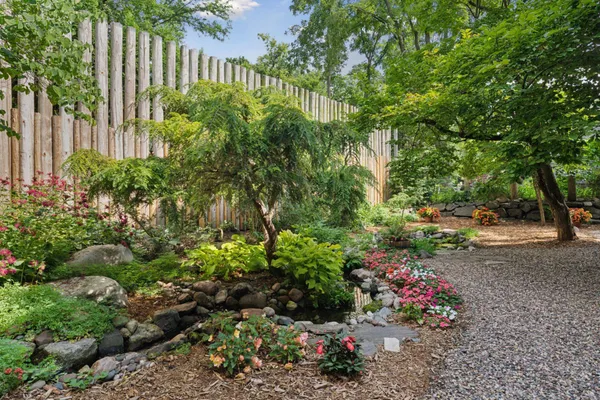 $1,495,000 | 3325 West 34 1/2 Street, Minneapolis, MN 55416