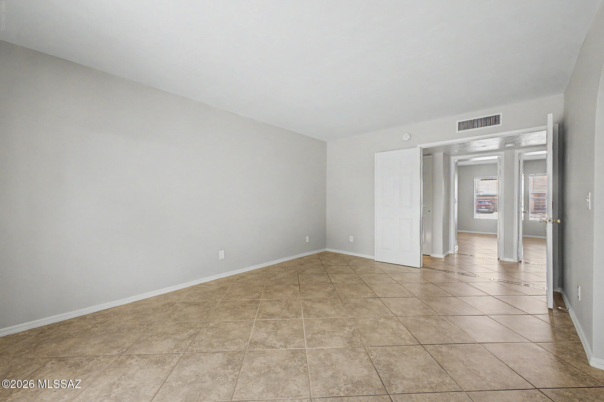 7381 East Rio Verde Drive Tucson, AZ 85715 - Photo 17 of 35 15 - Rio Verde