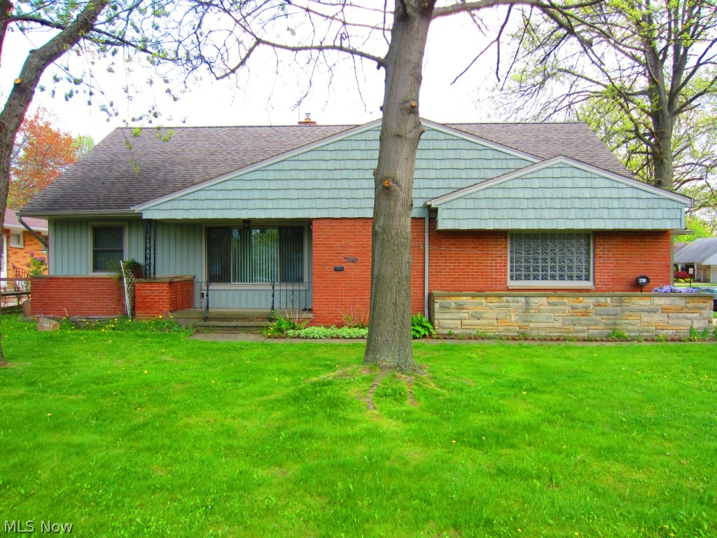 1799 Brainard Road Lyndhurst, OH 44124 - Photo 2 of 20