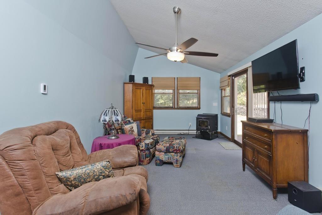 107 Middle Road Southampton, MA 01073 - Photo 17 of 41