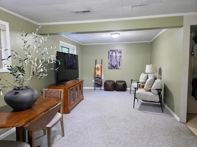 $215,000 | 808 Rolling Meadows Drive, Quincy, MI 49082