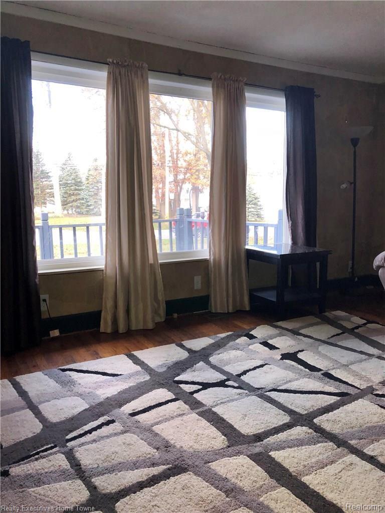 3404 Riverside Drive Port Huron, MI 48060 - Photo 4 of 13 unnamed (6).jpg