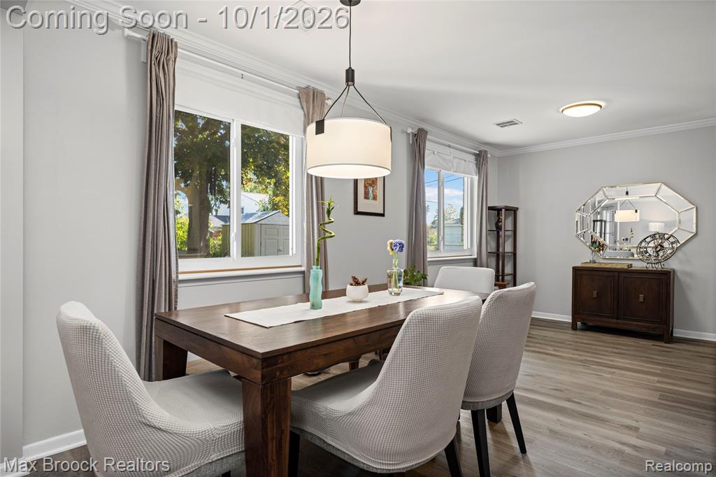 23244 Tuck Road Farmington Hills, MI 48336 - Photo 11 of 53 Gallery Image 11