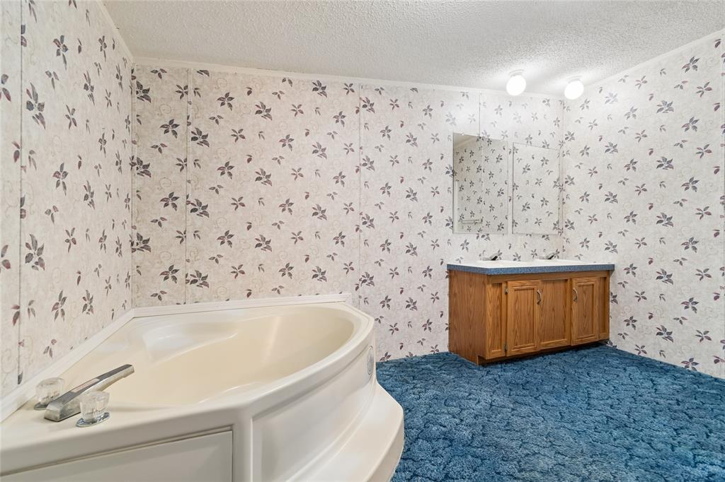 1710 Cowart Road Plant City, FL 33567 - Photo 33 of 53 Gallery Image 33