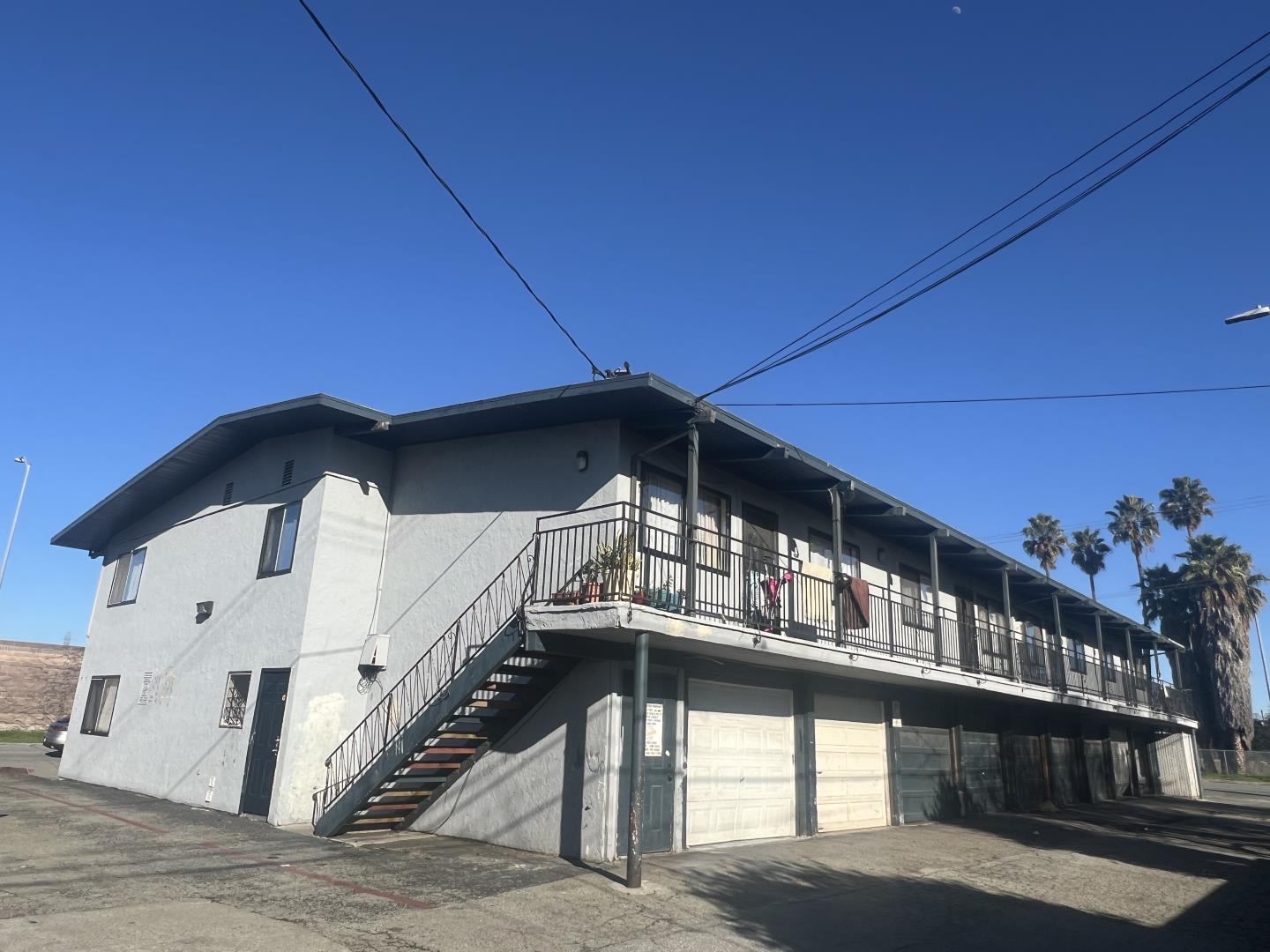 3786 Rolison Road Redwood City, CA 94063 - Photo 2 of 18 a view of a balcony with an outdoor space