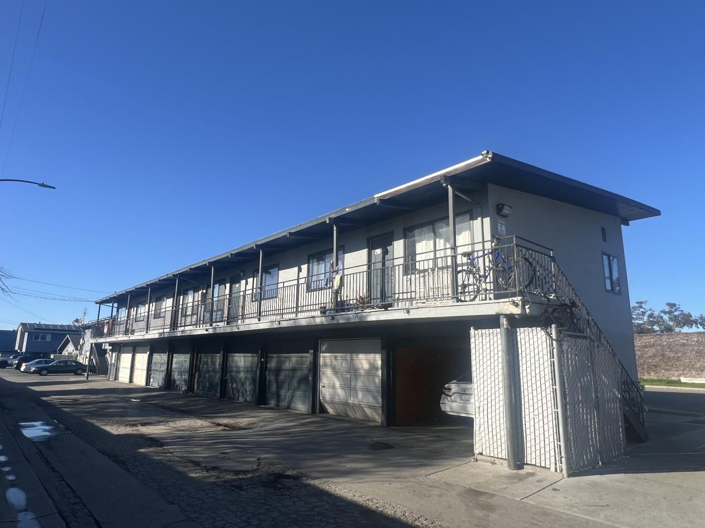 3786 Rolison Road Redwood City, CA 94063 - Photo 3 of 18 a front view of a house