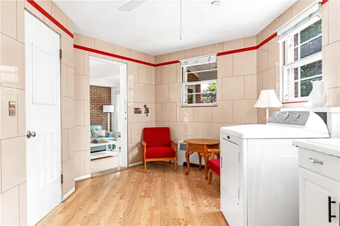 $1,275,000 | 133 Tupelo Hill Drive, Cranston, RI 02920