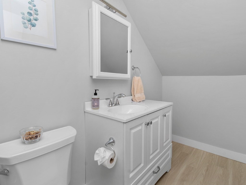 48 Mt Walley Road Waltham, MA 02451 - Photo 24 of 36