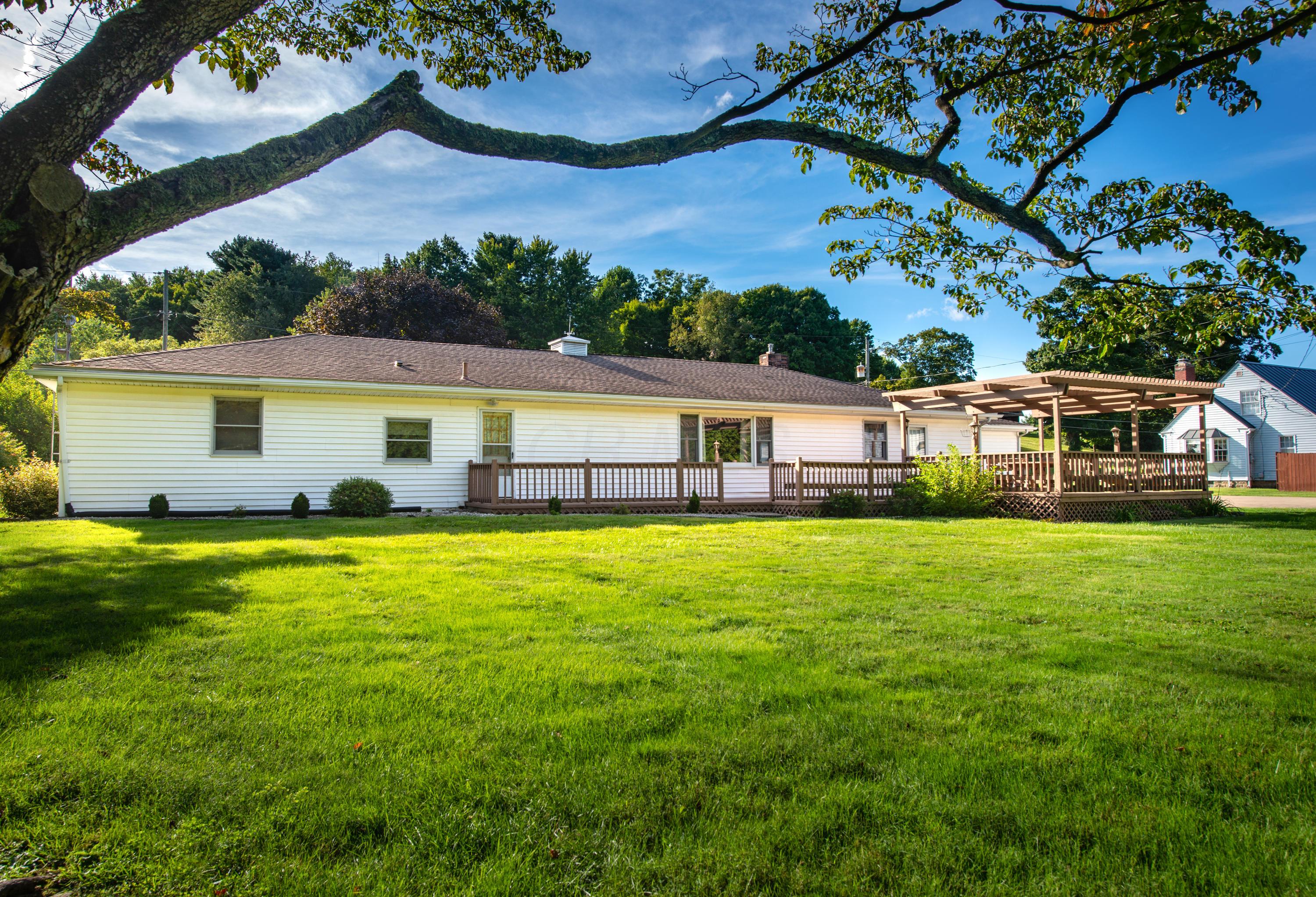 9030 Kinney Road Mount Vernon, OH 43050 - Photo 2 of 22 Gallery Image 2