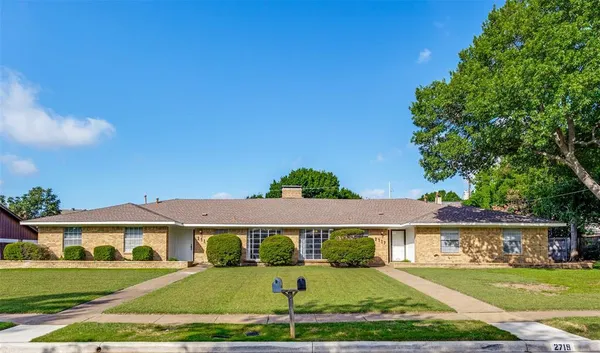 $660,000 | 2719 Forest Grove Drive, Richardson, TX 75080