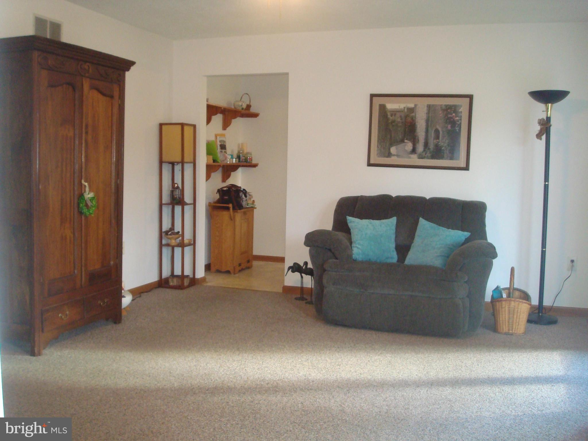 15 East Nicodemus Road Westminster, MD 21157 - Photo 17 of 30 Family Room