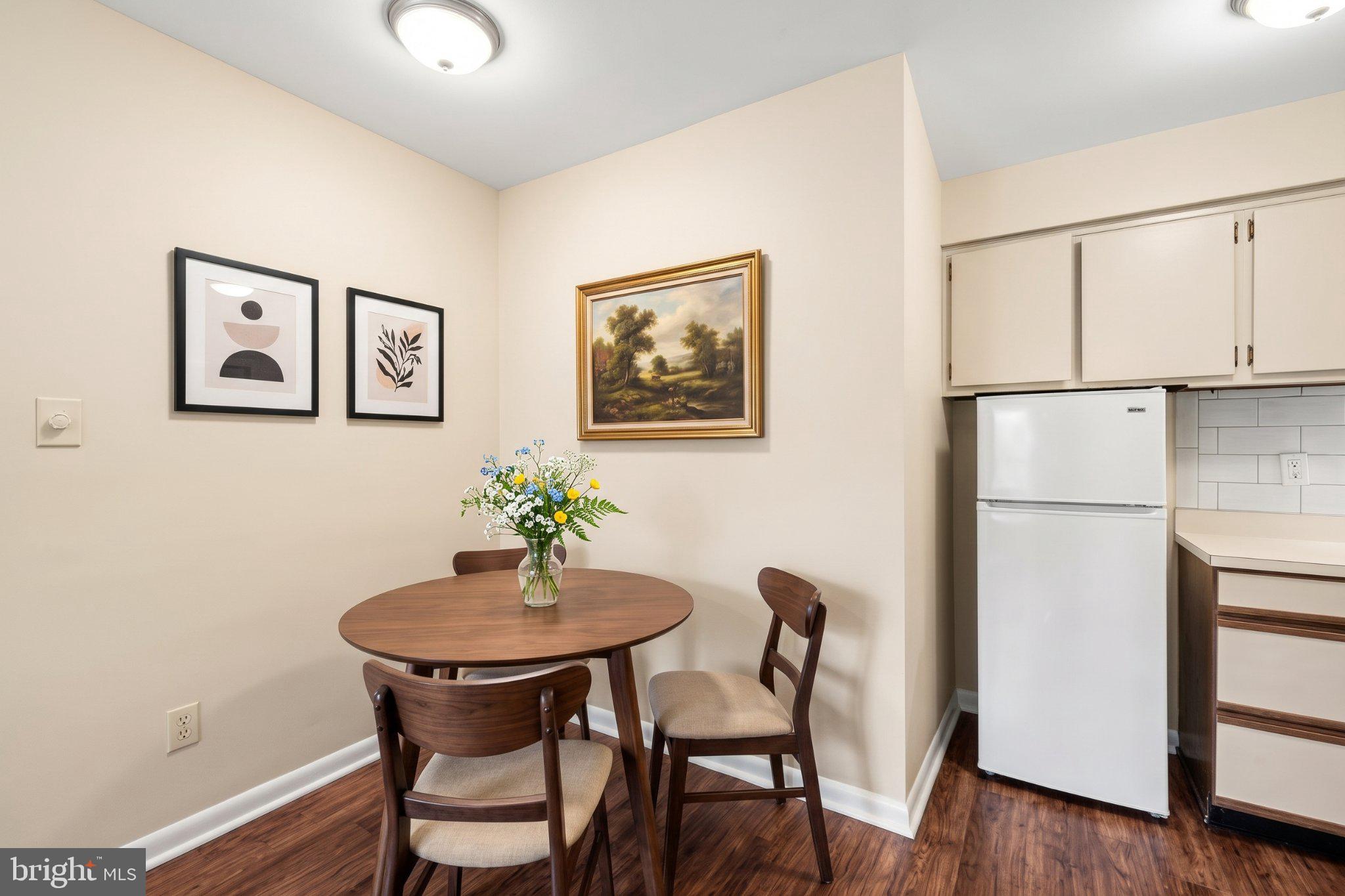 107 Rutgers Avenue, Unit A2 Swarthmore, PA 19081 - Photo 10 of 35 Dining Area Virtually Staged