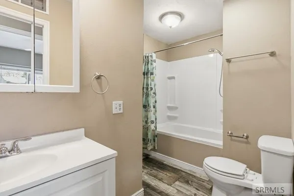$290,000 | 240 Topaz Street, Blackfoot, ID 83221