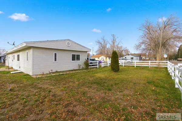 $290,000 | 240 Topaz Street, Blackfoot, ID 83221