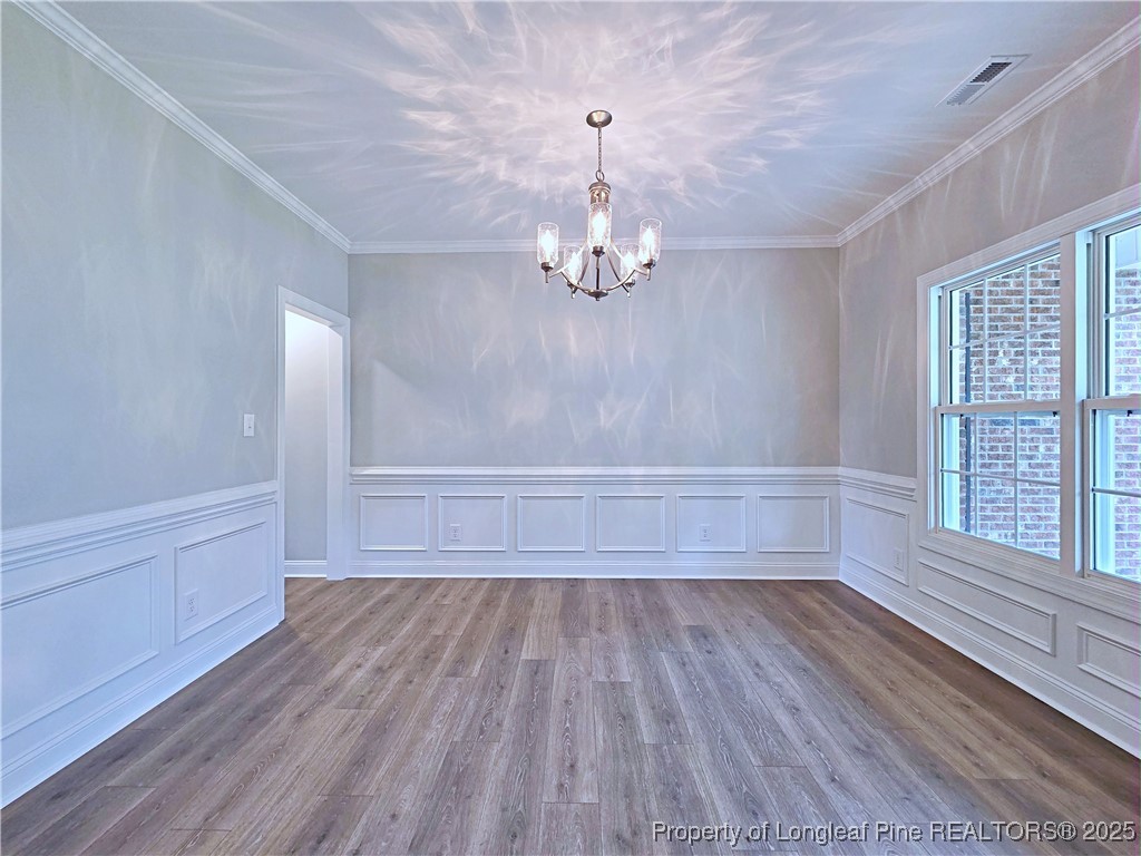 425 Shawcroft Road Fayetteville, NC 28311 - Photo 5 of 50