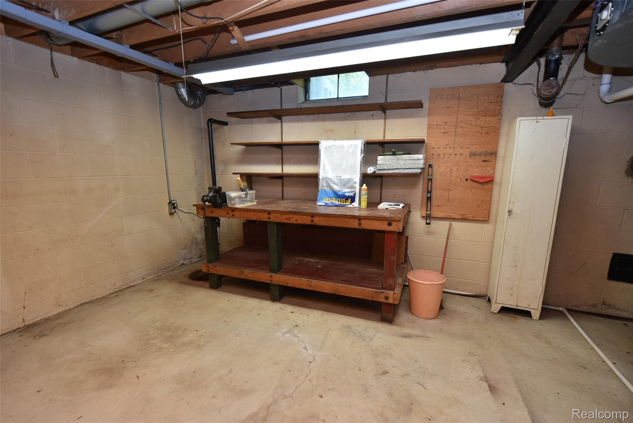 2356 Rochester Road Leonard, MI 48367 - Photo 34 of 40 DSC_0001.JPG