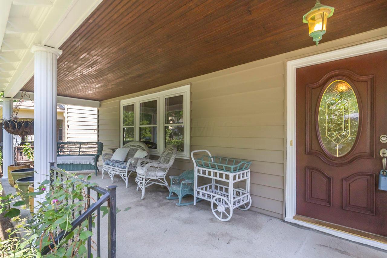 852 South Cassingham Road Columbus, OH 43209 - Photo 14 of 73