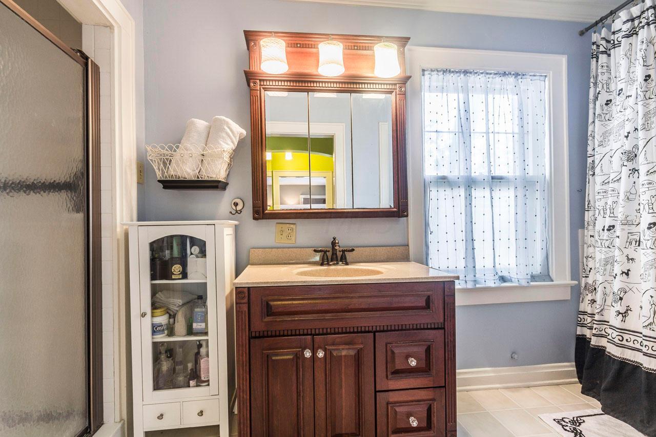 852 South Cassingham Road Columbus, OH 43209 - Photo 37 of 73