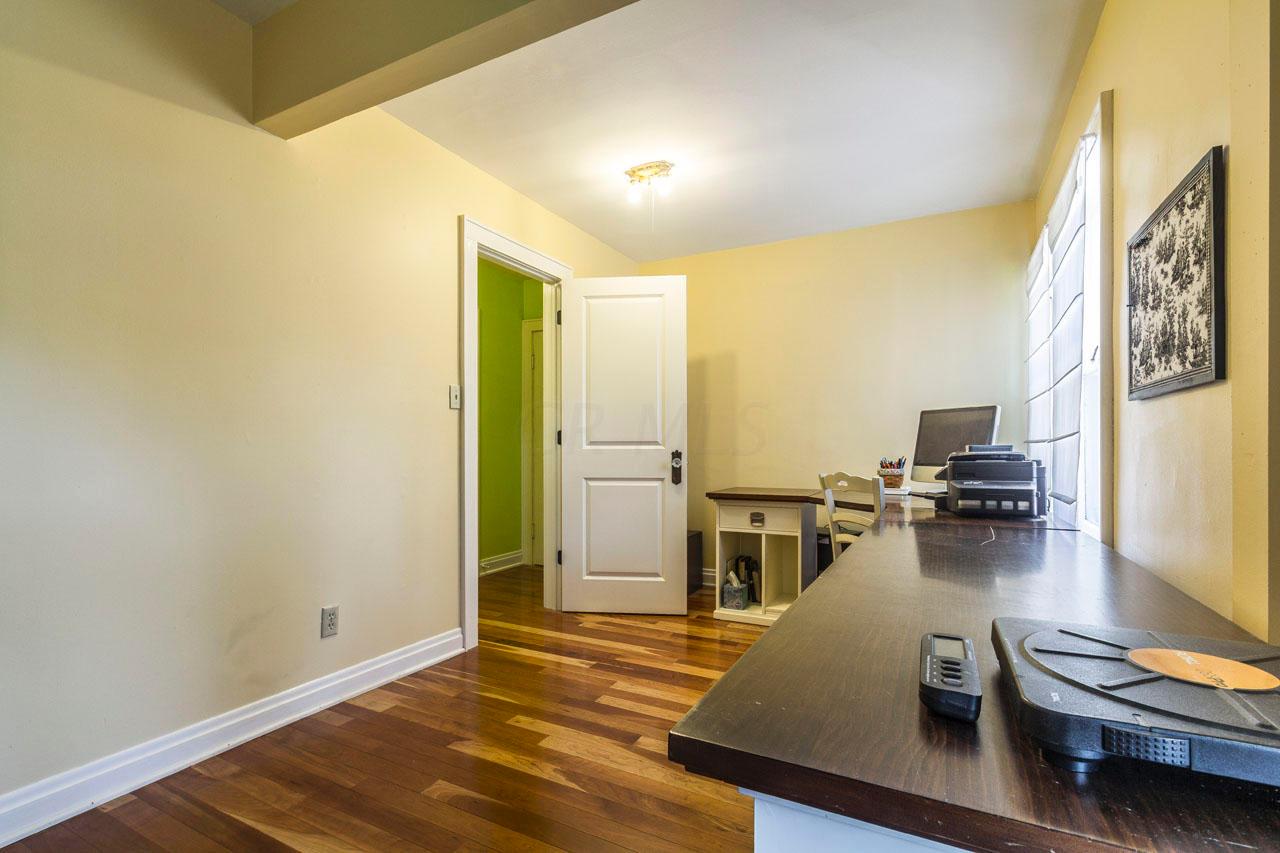 852 South Cassingham Road Columbus, OH 43209 - Photo 41 of 73