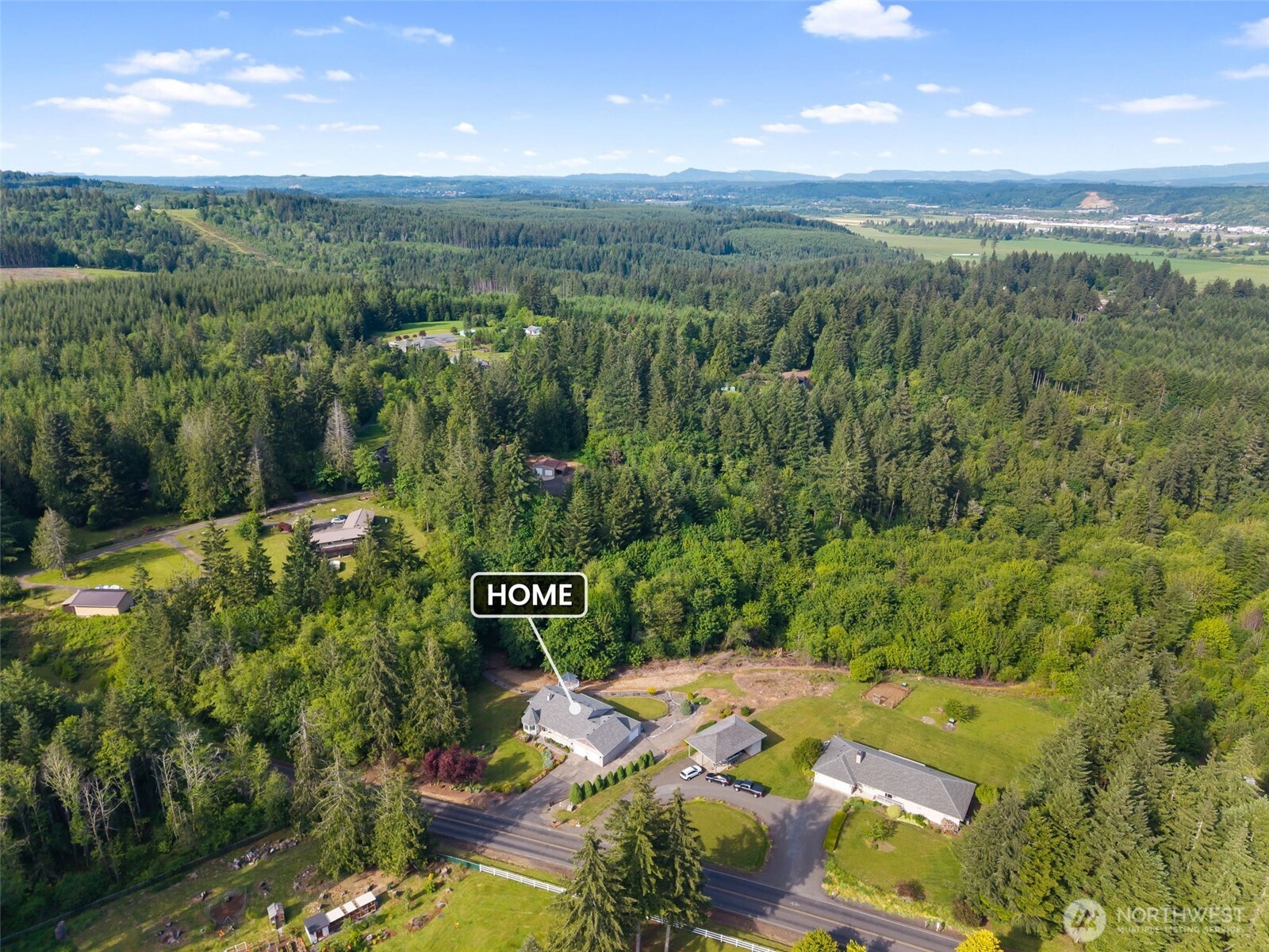 308 Brockway Road Chehalis, WA 98532 - Photo 38 of 40 a view of a back yard from a balcony